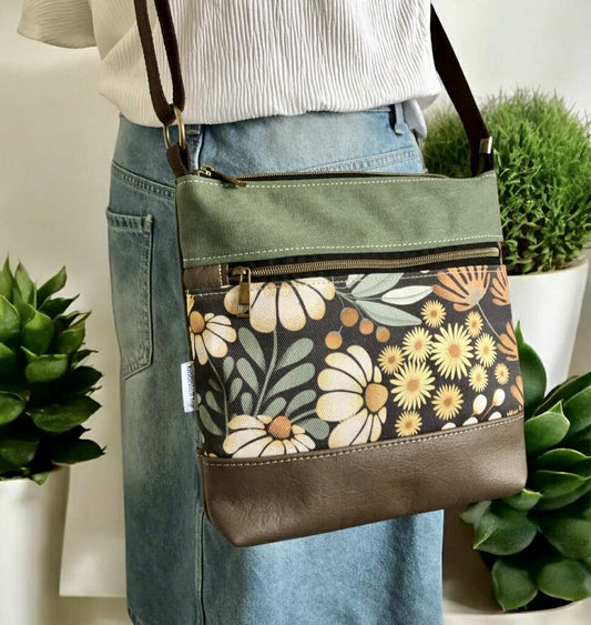 Acacia Zipper Bag in Leather, Green Canvas and Floral Wilderness