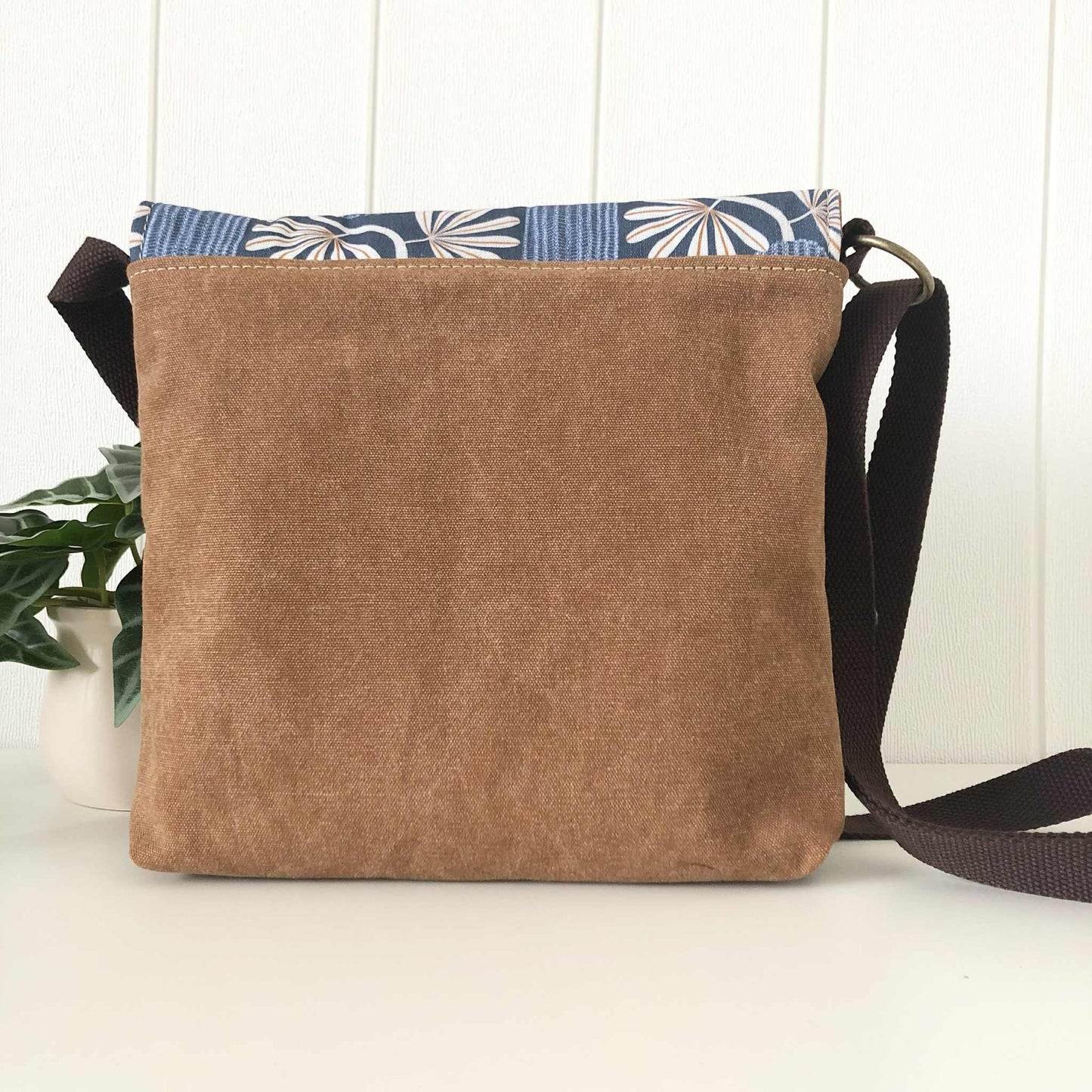 Cassinia Crossbody Bag - Tan Canvas & Brown Leather with Banksia