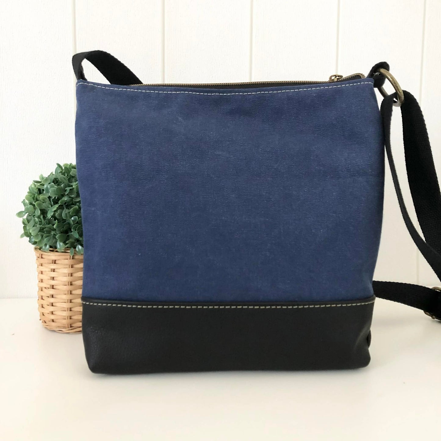 Acacia Zipper Bag in Leather, Blue Canvas and Yellow Eucalyptus