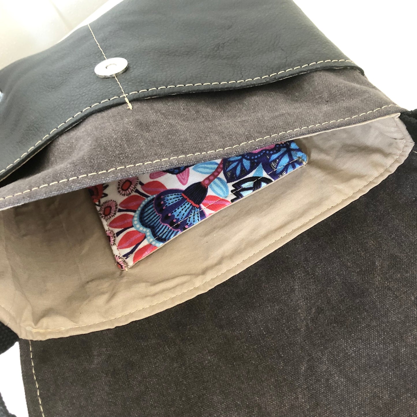 cross body bag inside view firework flora