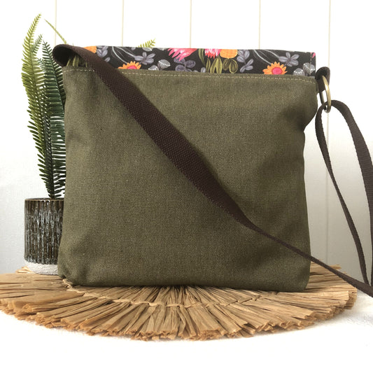 Green Cassinia Crossbody Bag - Canvas and Brown Leather with King White Flower