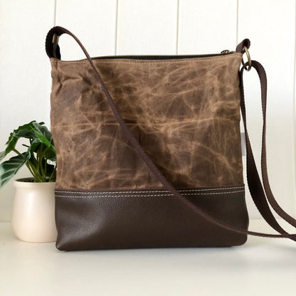 Leather, Waxed Canvas and Coneflower Fabric Zipper Handbag