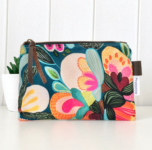 Zipper Pouch in Bush Flora