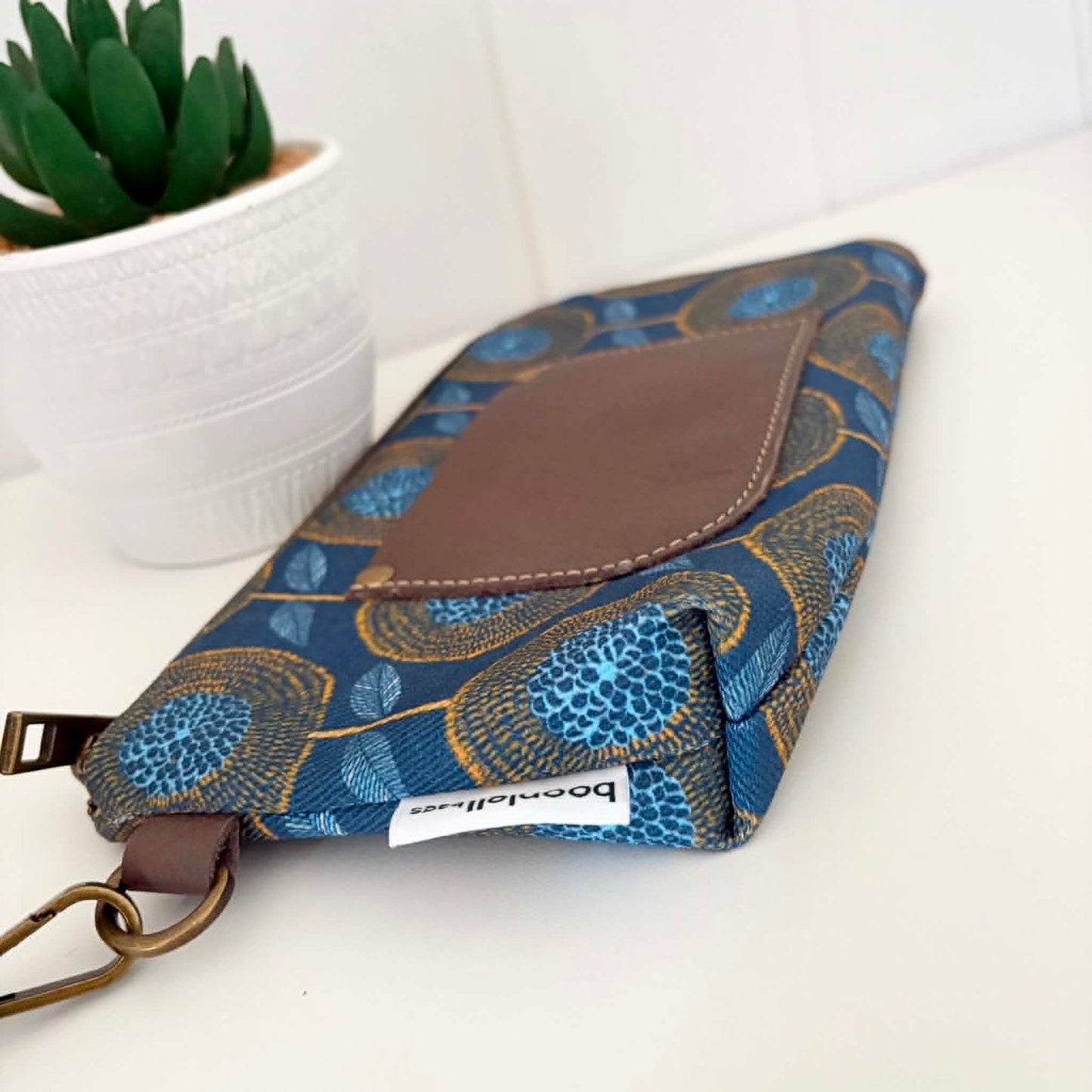 Boronia Purse/Wallet in Modern Floral