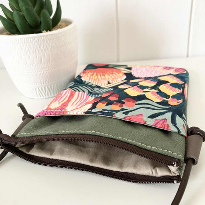 Sundew Sling Bag in Green Canvas with Oz Flowers