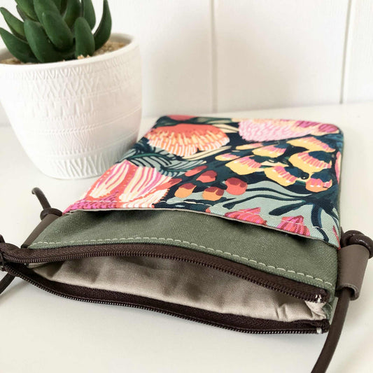 Sundew Sling Bag in Green Canvas with Oz Flowers