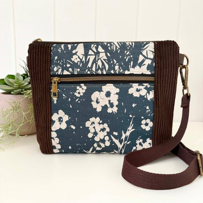 Cambridge Bag in Brown with Blue Tea Tree