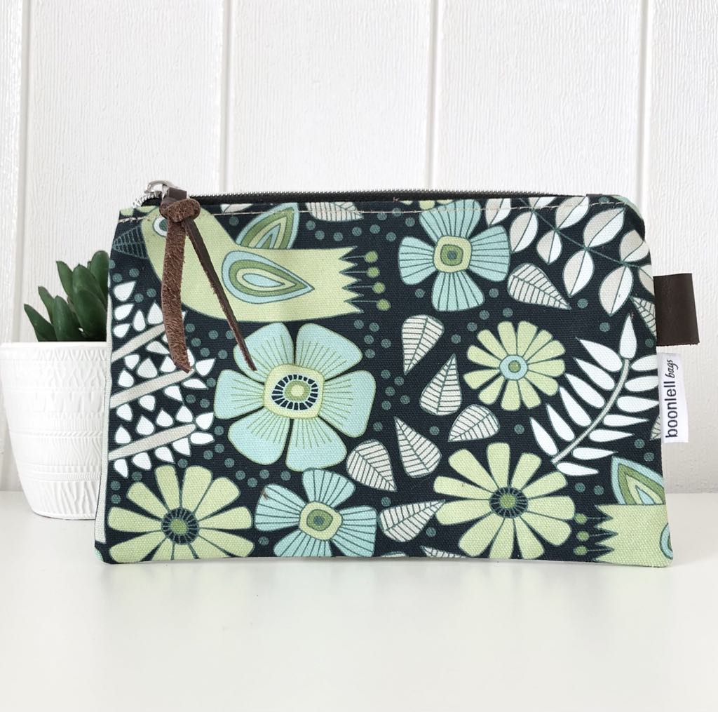 Zipper Pouch in Green Bird