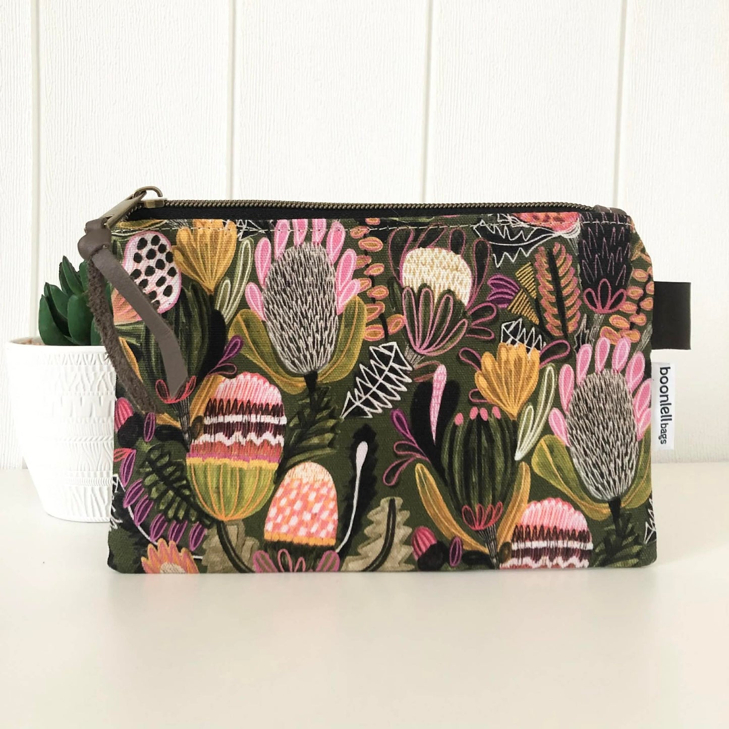 Zipper Pouch in Bush Banksia