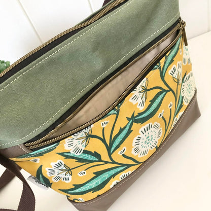 Acacia Zipper Bag in Leather, Green Canvas and Evarie Floral