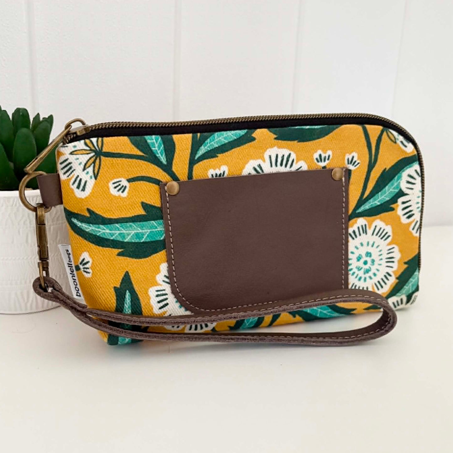 Boronia Purse/Wallet in Evarie