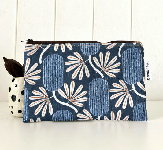 Zipper Pouch in Banksia