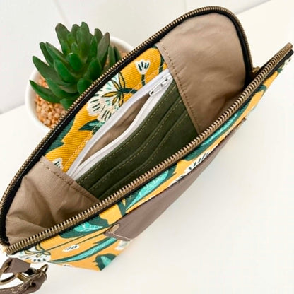 Boronia Purse/Wallet in Evarie