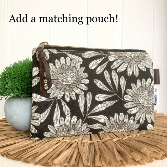 Matching Zipper Pouch in Waratah