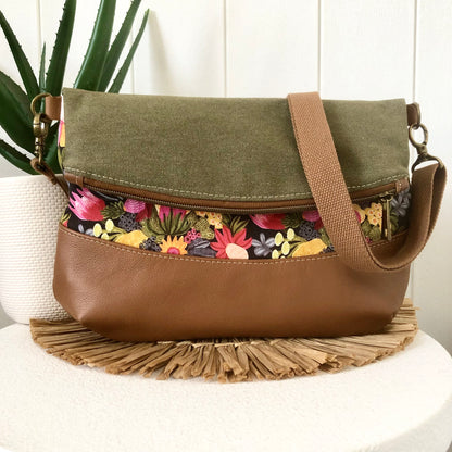 king white flower fold over bag green side