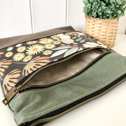 Acacia Zipper Bag in Leather, Green Canvas and Floral Wilderness