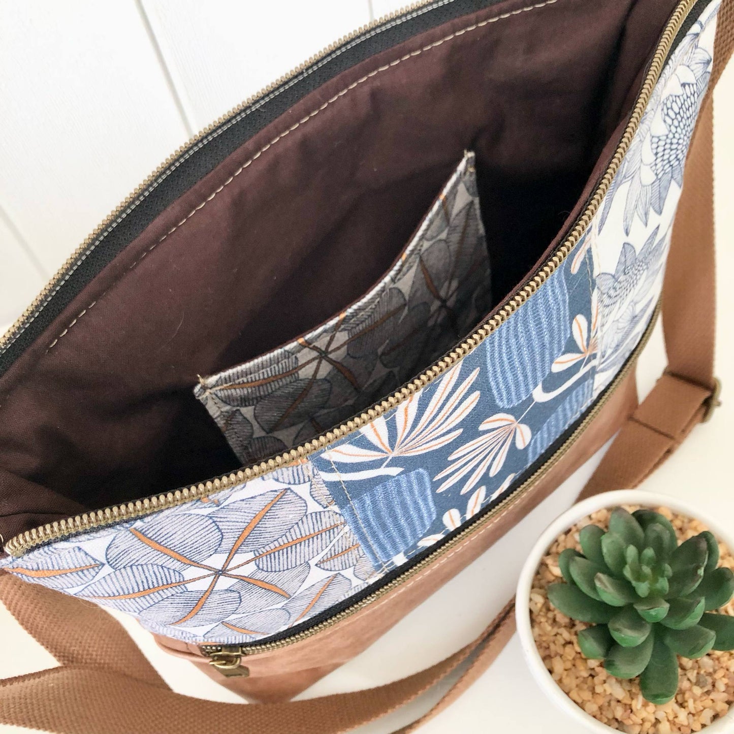 Brown Distressed Leather and Native Flower Patchwork Zipper Handbag