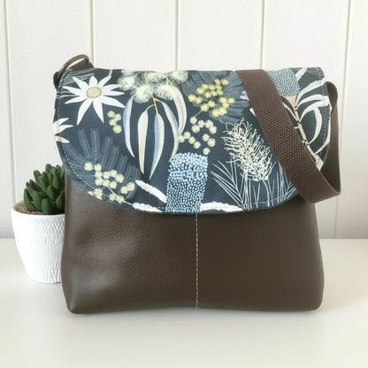 moonlight flora fabric cross body bag in leather front